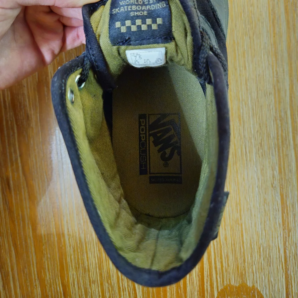 Black Vans 🖤 - Picture 9 of 9